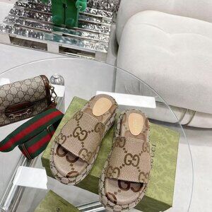 Gucci Angelina Platform Slide Sandal in Beige GG Canvas